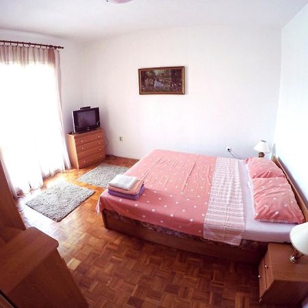 Blue City Apartment'S Repic Biograd Na Moru Exterior foto