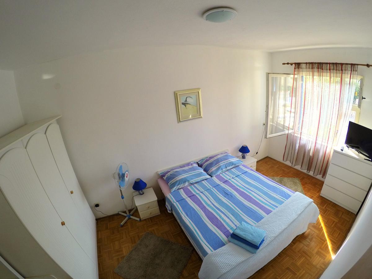 Blue City Apartment'S Repic Biograd Na Moru Exterior foto